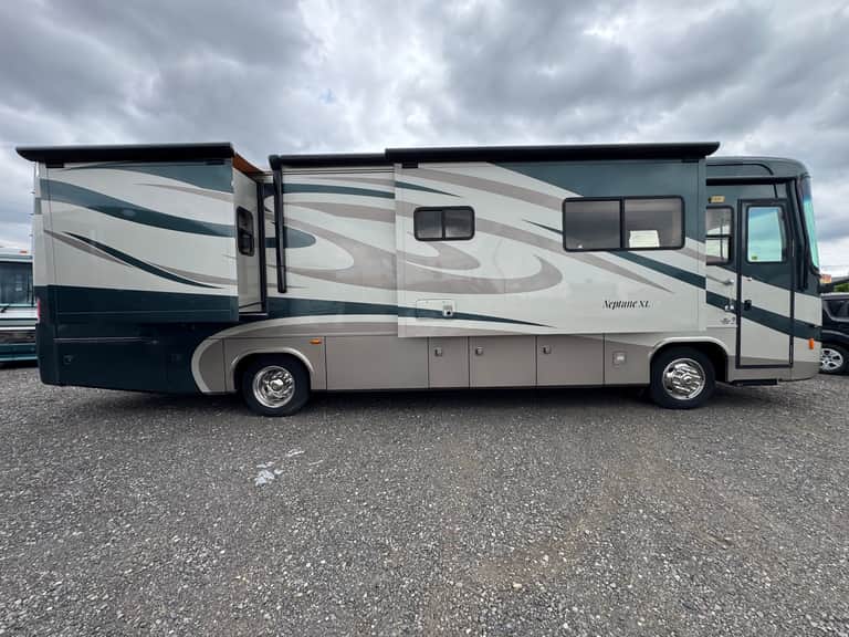 2008 Holiday Rambler Neptune XL 37PDQ featured photo